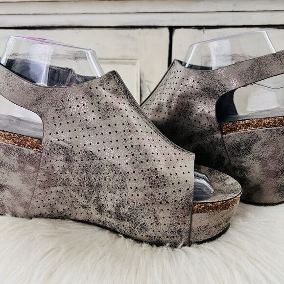 Pierre Dumas Hester Metallic Silver Suede Laser Cut Wedge Y2K 90s Retro Size 8.5 - Picture 4 of 7